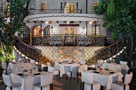 versace mansion restaurant prices|gianni versace mansion dinner.